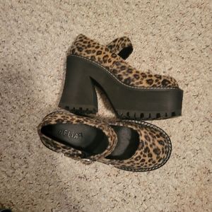 Delias Cheetah Mary Jane platforms